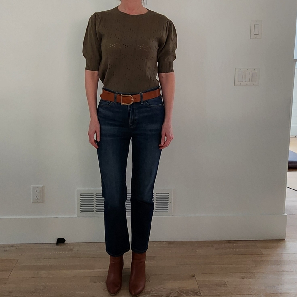 Green sweater - Picture 2 of 5